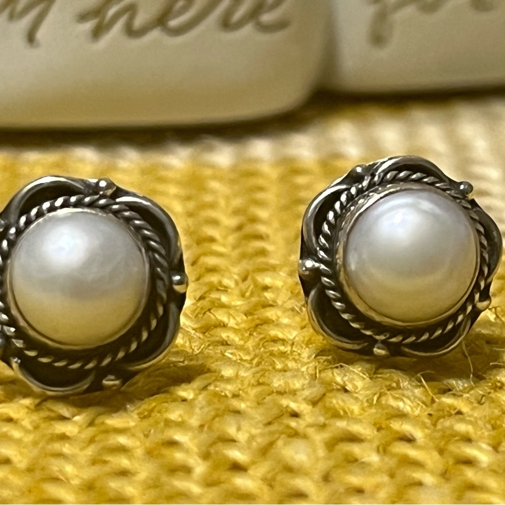 Elegant Silver and White Pearl Earrings